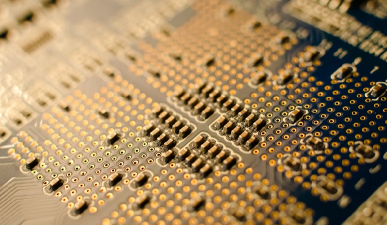 Exploring the Key Differences and Considerations Between ASIC and FPGA Designs in VLSI